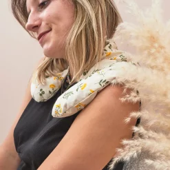 La Chaise Longue Cocoon-BOUILLOTTE TOUR DE COU NOYAUX DE CERISE