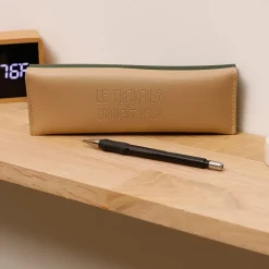 La Chaise Longue Loisirs & Entretien-TROUSSE A CRAYONS LE TRAVAIL, CONNAIT PAS